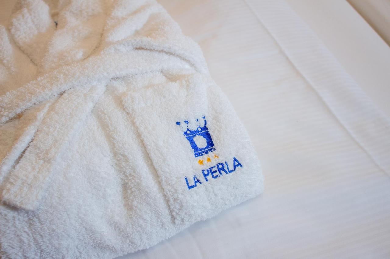 Hotel La Perla อัสโกนา ภายนอก รูปภาพ